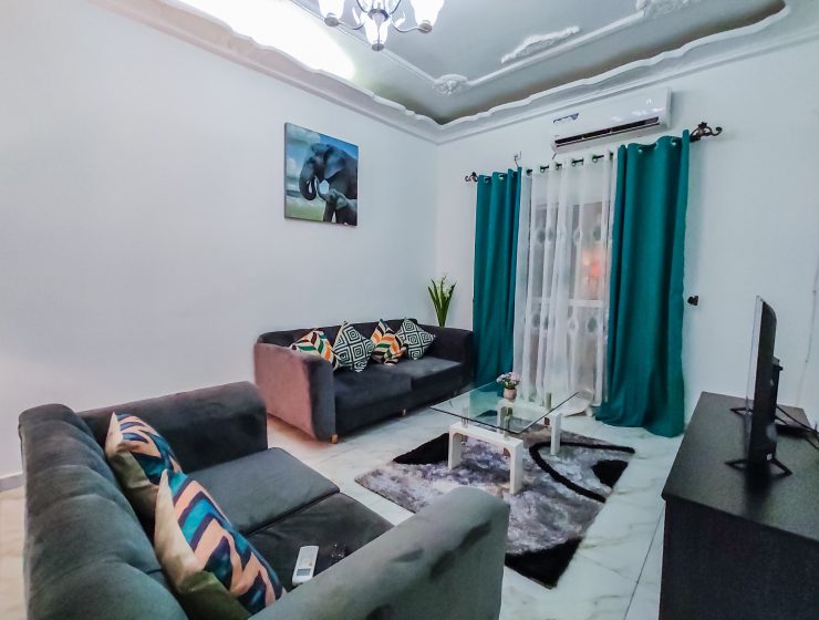 Appartements et studios meublés au Cameroun