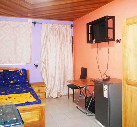 Appartements et studios meublés au Cameroun