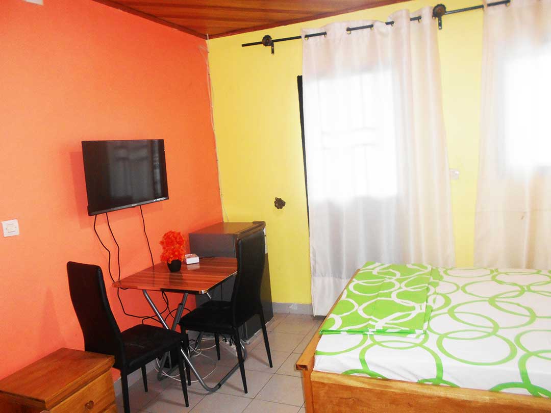 Chambre meublée à Kotto Douala