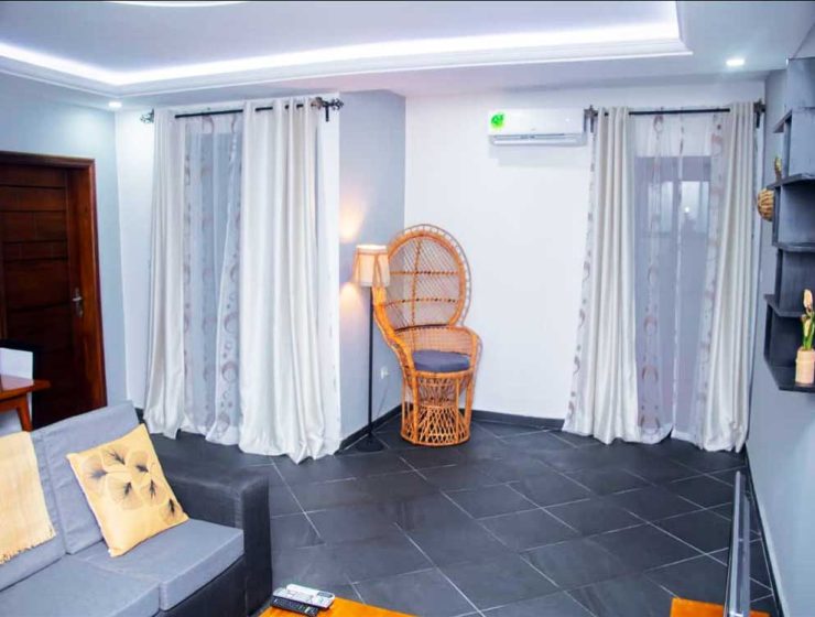 Appartements et studios meublés au Cameroun