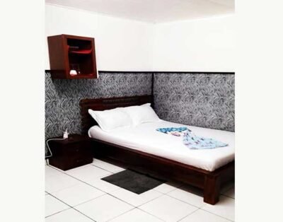 Chambre meublée Douala Akwa